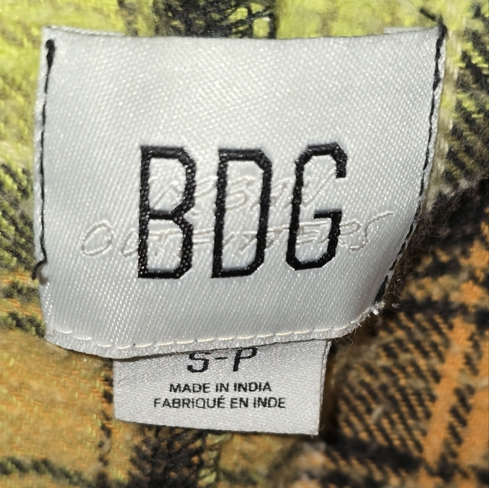 BDG YIN YANG Urban Outfitters Neon Yellow Plaid Flannel Shirt – Size S - Picture 4 of 6